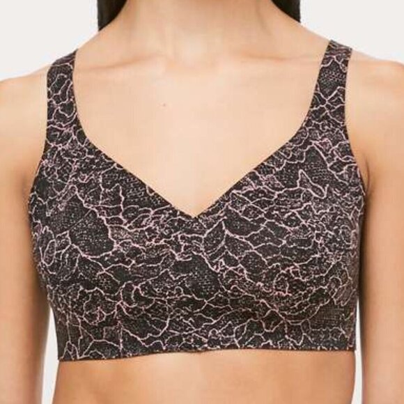 Lululemon Like Nothing Bra Size 24DD - Picture 1 of 6